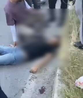 Motosikletle gezen arkadaşlar birbirine çarptı! 1 ölü, 3 yaralı 5
